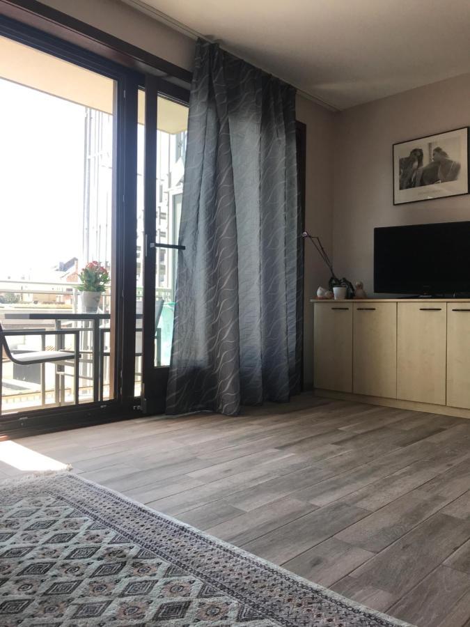 Shiny Nice Studio At Apartamento Ostende