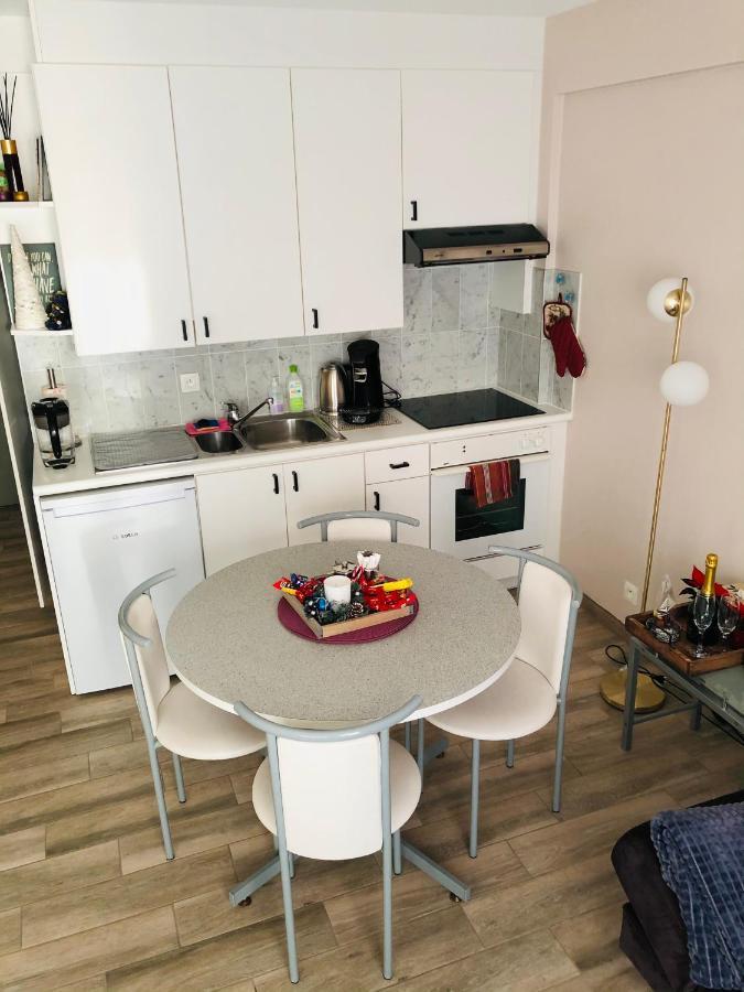 Shiny Nice Studio At Apartamento Ostende